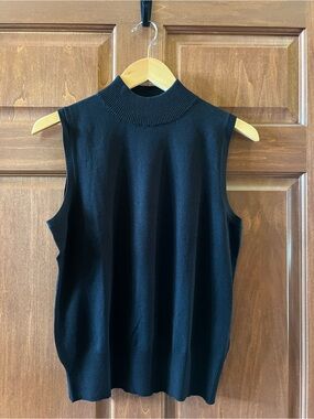 Chaus Top Sleeveless Funnel Neck Black Size M